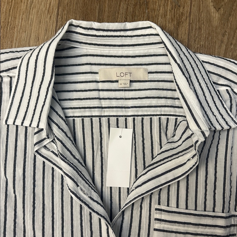LOFT  Casual Striped Shirt in Gray and White - Picture 5 of 10